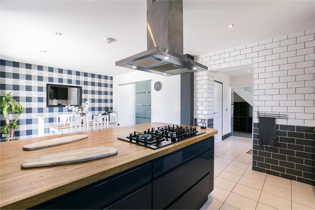 Dreghorn House 4 Bedrooms 3 Toilets 3 Reception Free Parking 233 Mbp Wifi 에든버러 외부 사진